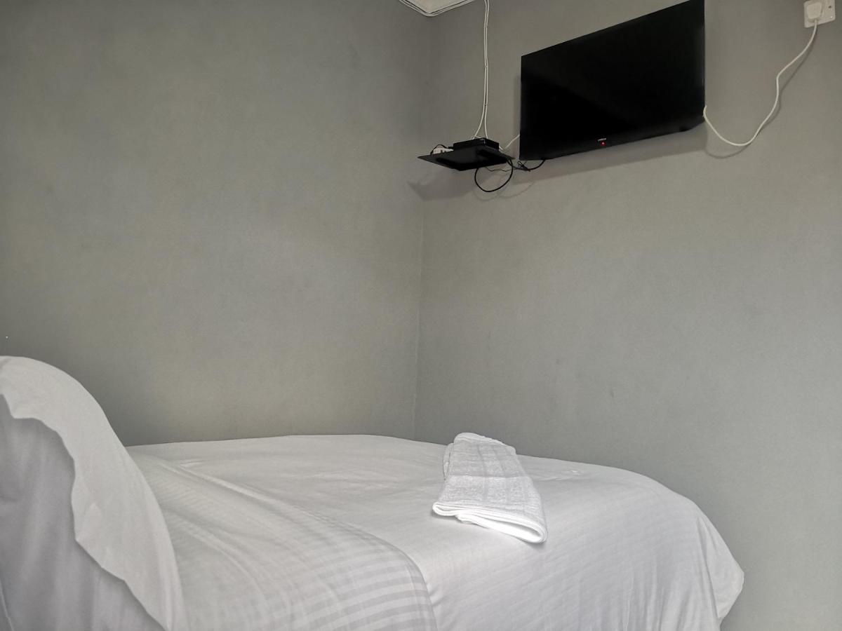Suitetrails - Centrally Located Inn