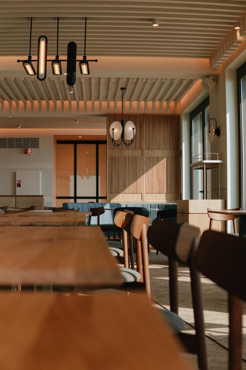 Um restaurante ou outro lugar para comer em Aethos Ericeira