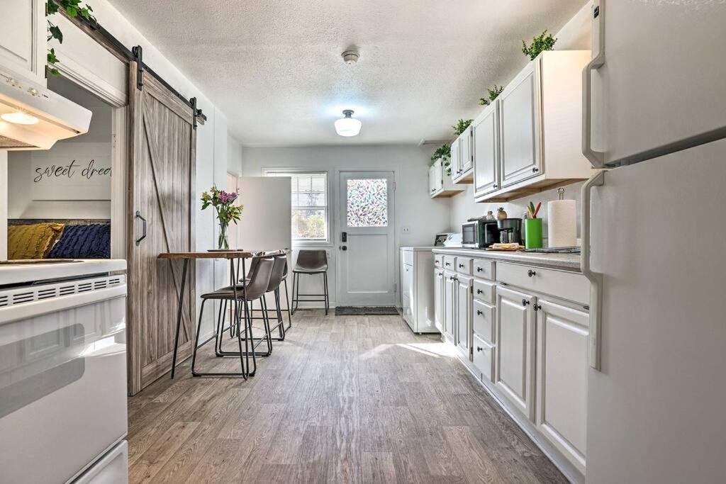 Suitetrails - Unbeatable Location-Cozy North End Home Awaits You