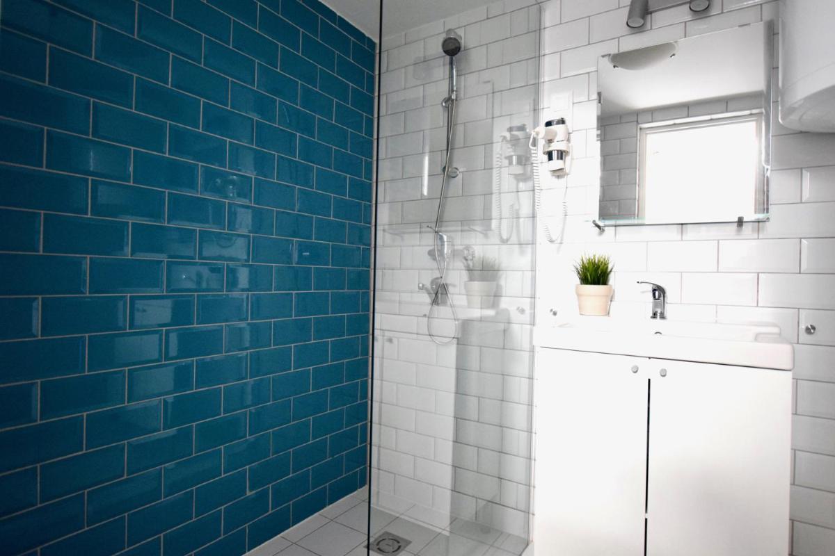 Budget Apartment by Hi5 - Kertesz street - Housity