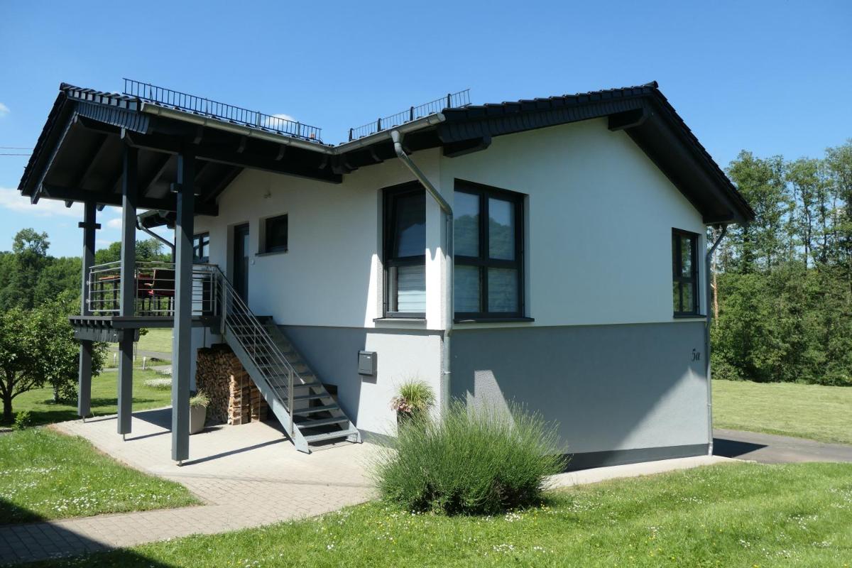 FEWO Hof Elbbachtal - Housity