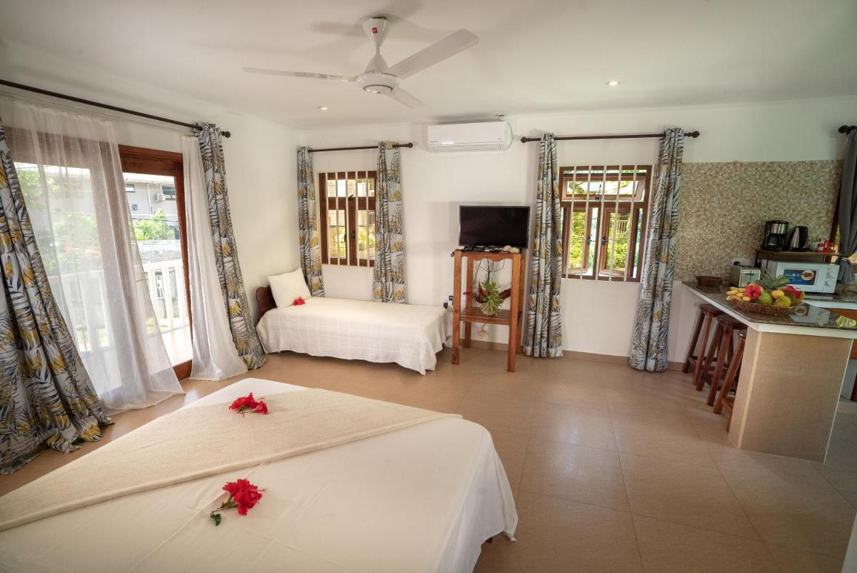 La Maison Hibiscus Self Catering Accommodation - Hizvo