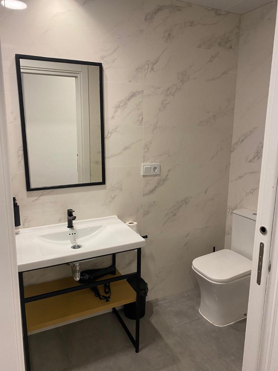 Cantalar White - Housity