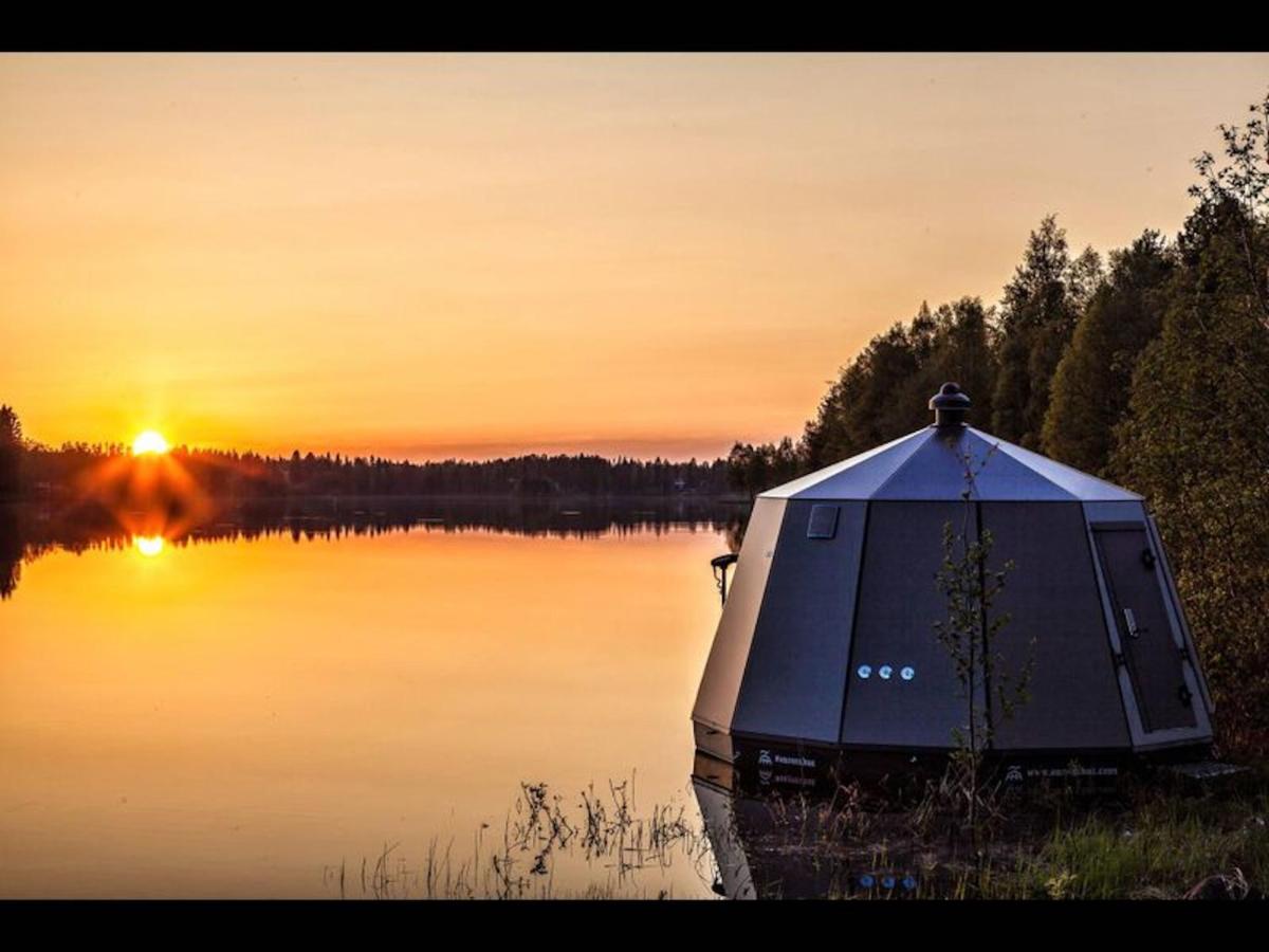 Suite with lake view for 2 guests - Peace Quiet Hotel in Jokkmokk Sweden - Housity
