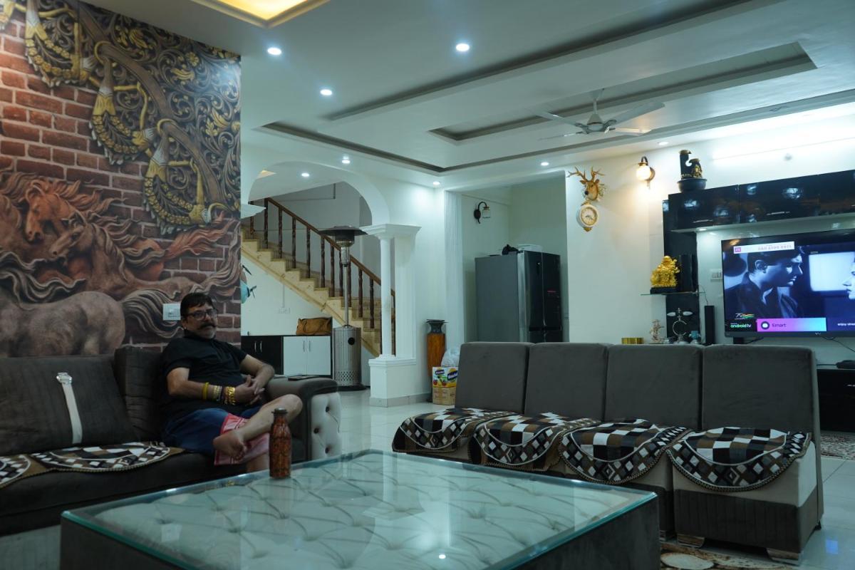 Shayam Riverpool villa - Housity