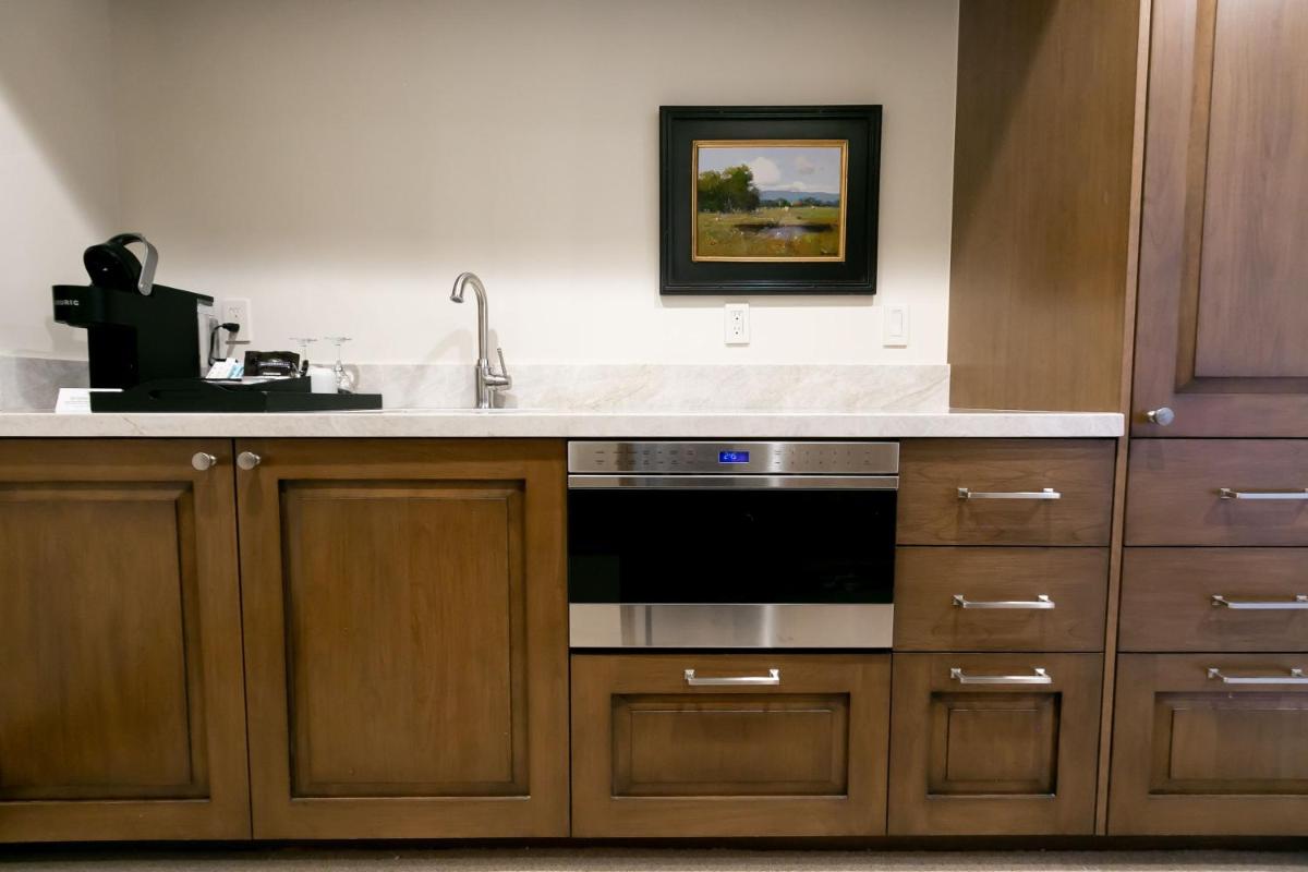 Studio Apartment - Housity
