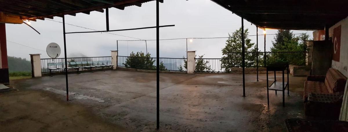 Hıdırnebi Yaylasında Harika Manzaralı Bahçeli ev - Housity