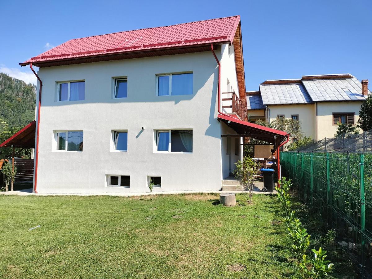 Casa IezerVenture - Housity