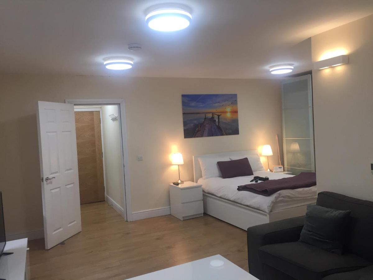 Westminster House - Housity