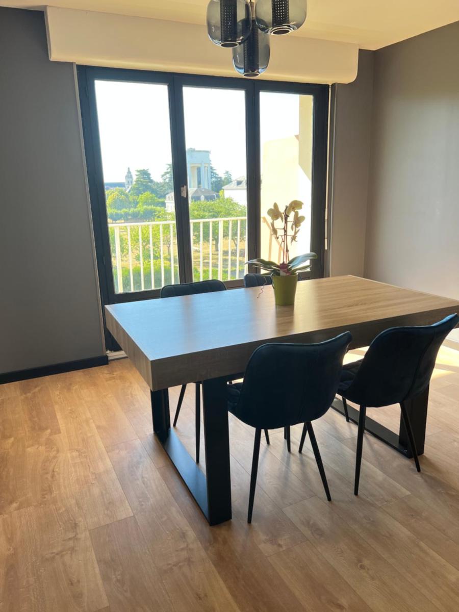 Suitetrails - Appartement haut standing proche du centre ville, vue sur la Cathédrale saint louis