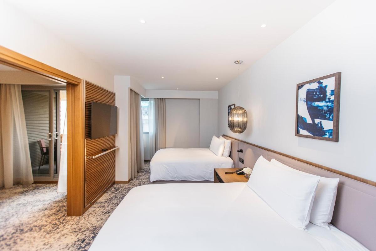 Cama o camas de una habitación en InterContinental Barcelona by IHG