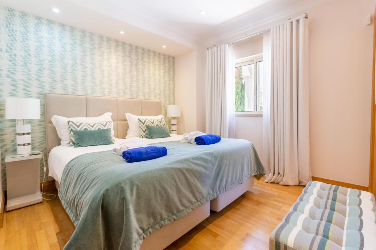 Uma cama ou camas num quarto em Dunas Douradas Beach Club