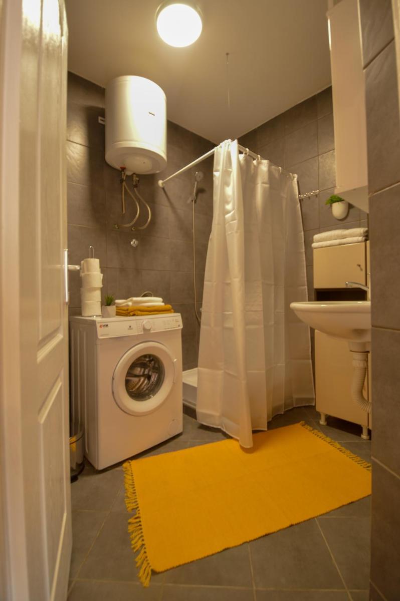 Misha Studio - Cozy place to stay in Novi Sad - Housity