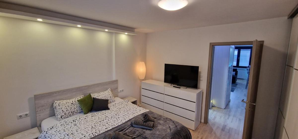 Grbavica Apartment Sarajevo - Housity