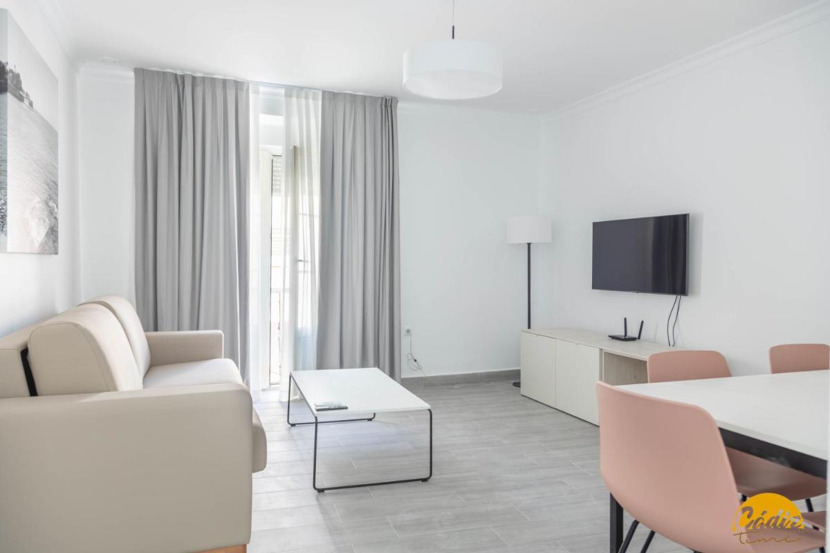 The House of Colors by Cadiz Time - Housity
