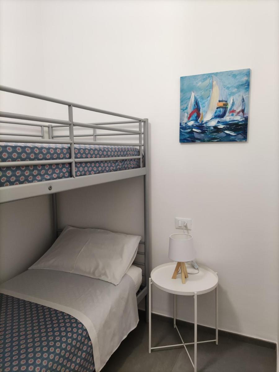 V&V Tourist Lease - Housity