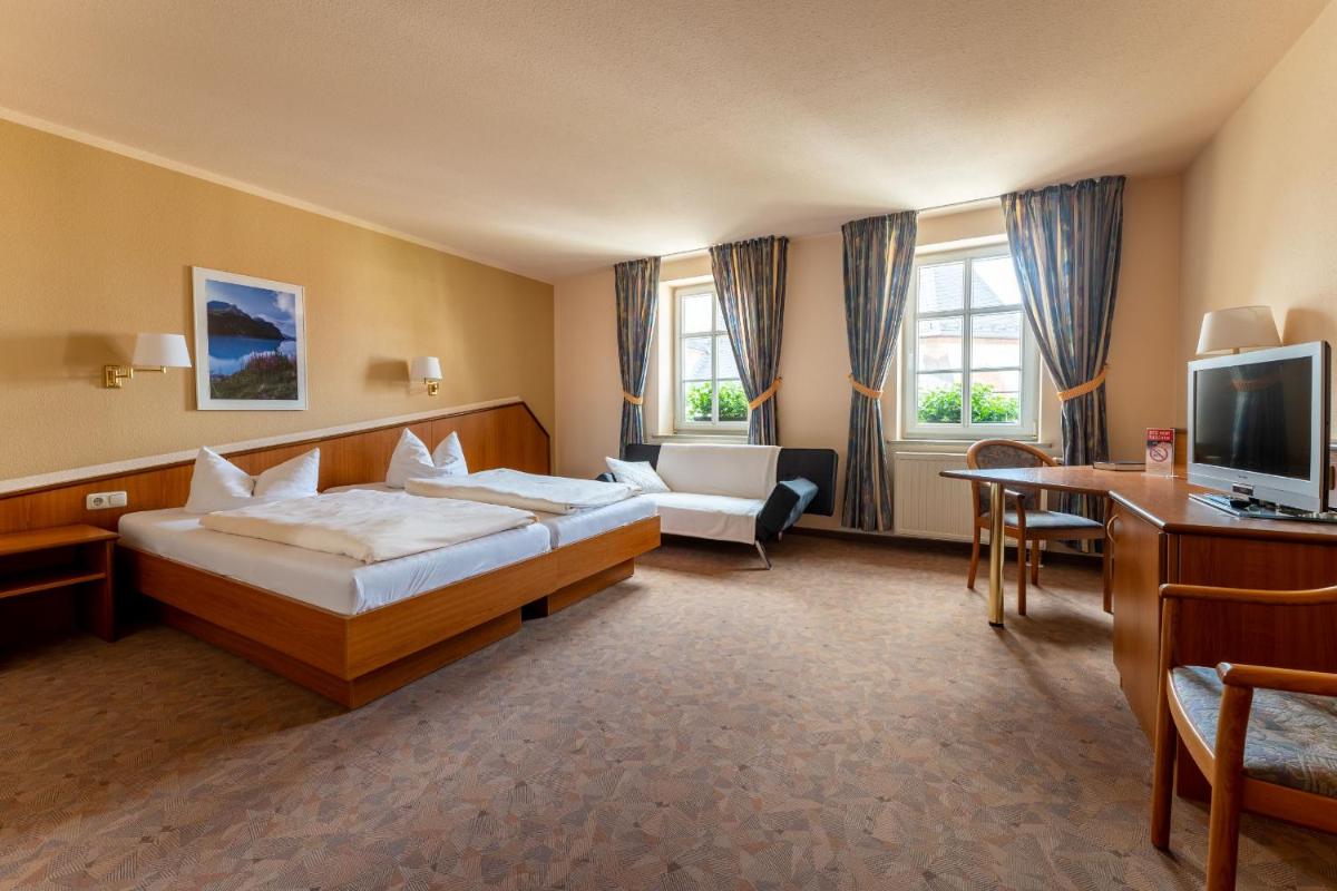 Hotel Reussischer Hof - Housity