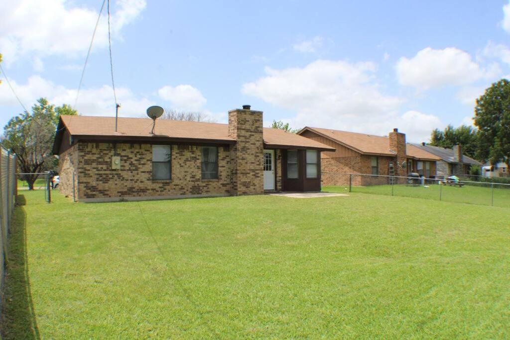 The Preswick Retreat - Housity
