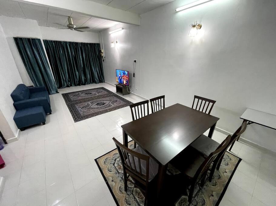 Homestay Bidor D'Jaya - Housity