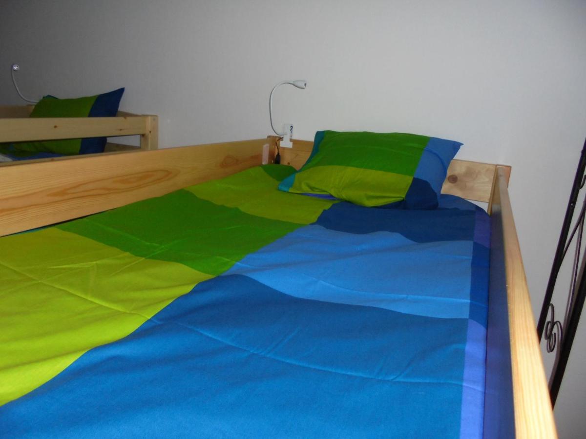 Lagos City Center Guest House & Hostel - Housity