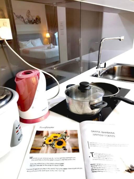 Suitetrails - C2518 Almas Suite seaview Muji100mbpsNetflix by STAY