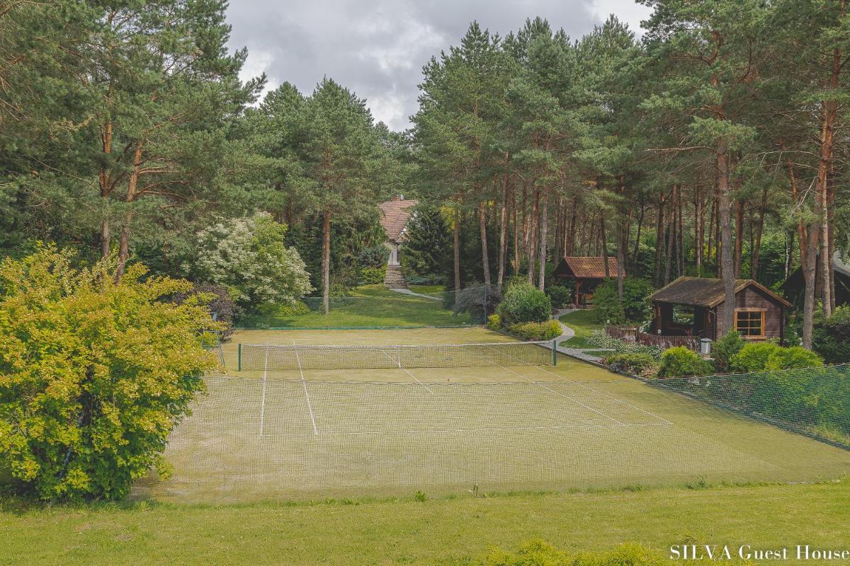 SILVA Guest House - dom wczasowy, tenis, basen, balia i sauna - Housity