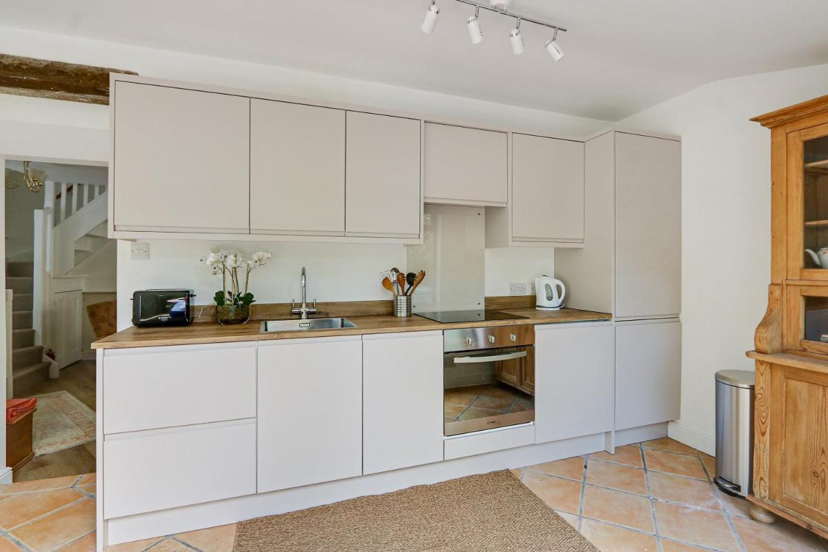 Badger Cottage - Housity