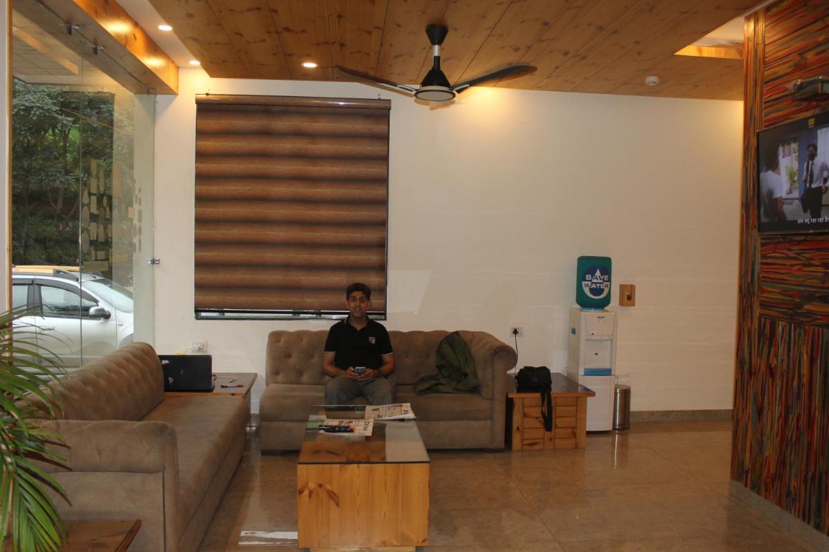 The Apple Crest - Bithal - Housity