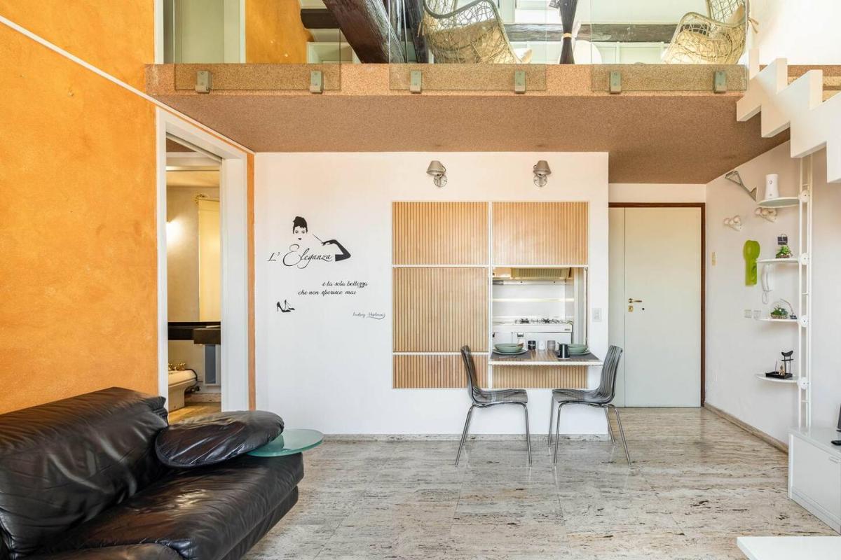 LHE Sweet Apartment - Housity