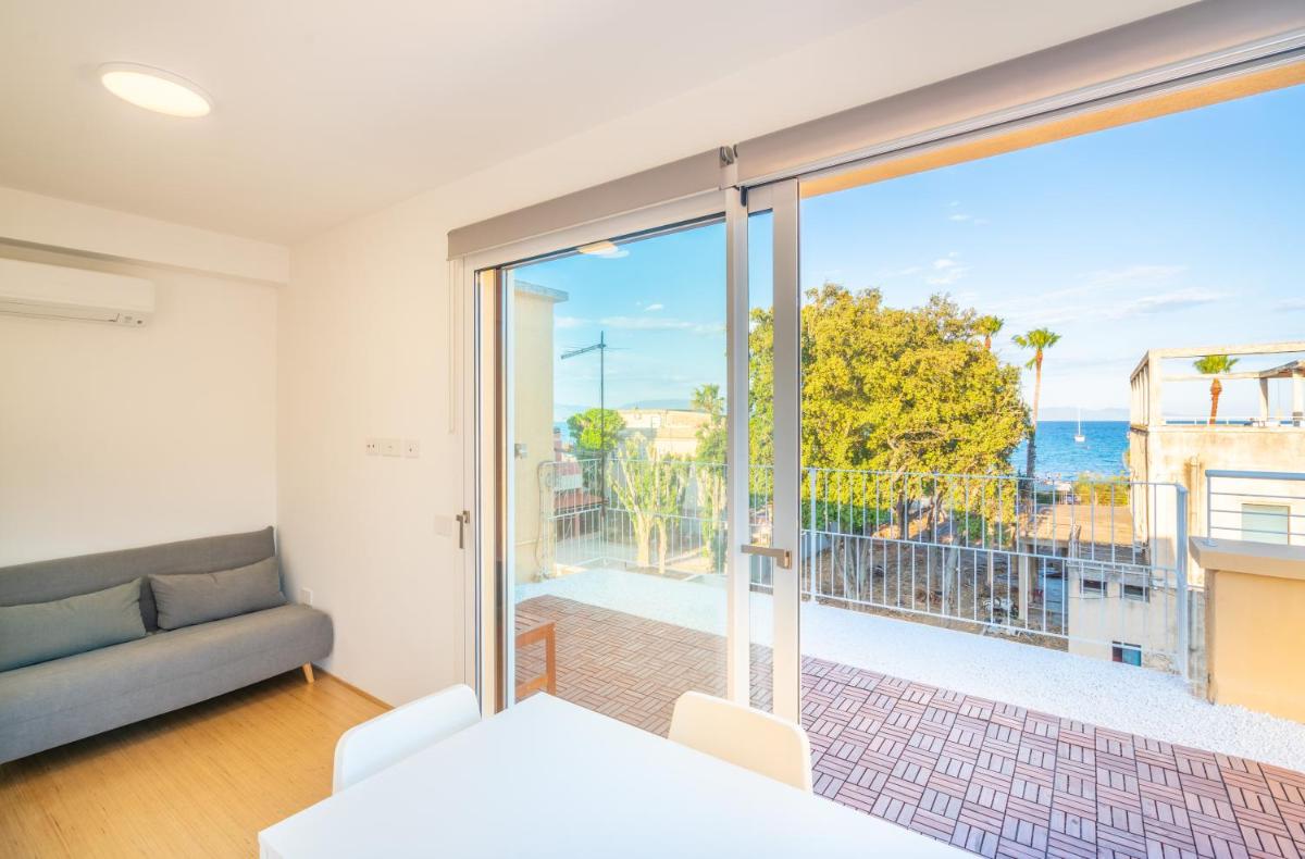Terrazza Sella Del Diavolo - Vista Mare - WiFi AC - Housity