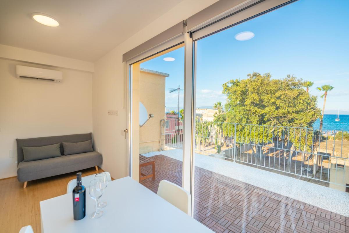 Terrazza Sella Del Diavolo - Vista Mare - WiFi AC - Housity