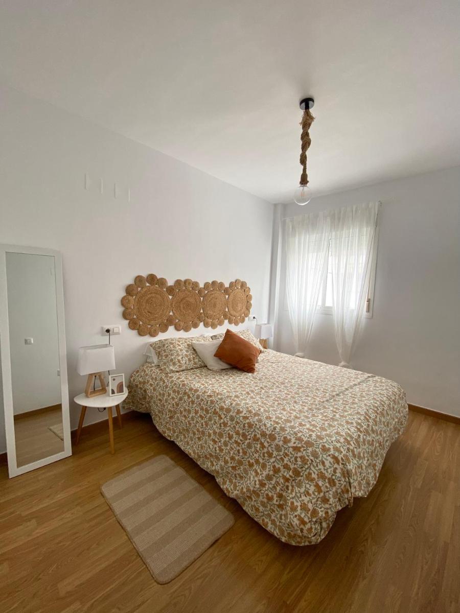 LOVELY New Apartment CITY CENTRE with Parking, Siete Revueltas SANLÚCAR DE BDA - Housity