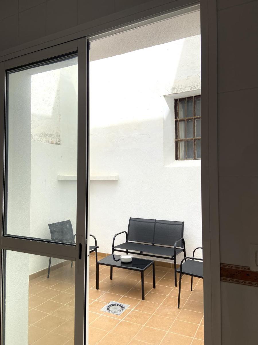 LOVELY New Apartment CITY CENTRE with Parking, Siete Revueltas SANLÚCAR DE BDA - Housity