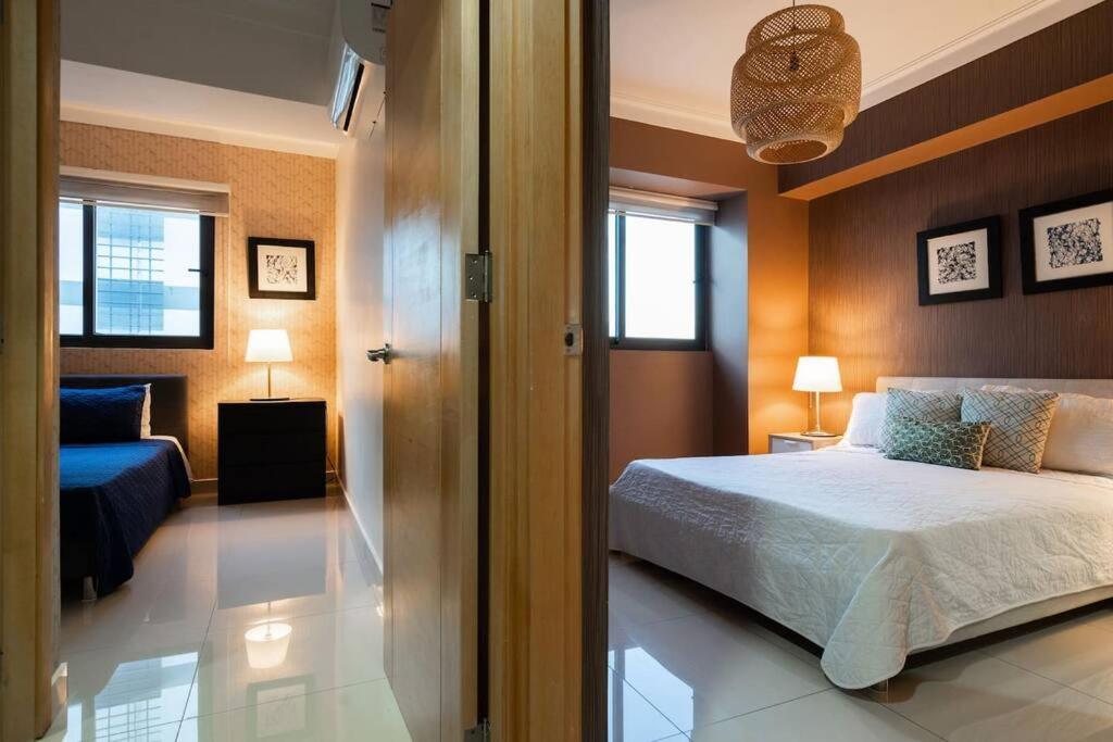 NewCentralTower-2BR-3AC-Wifi-Jcuzzi-Gym-Cinema - Housity