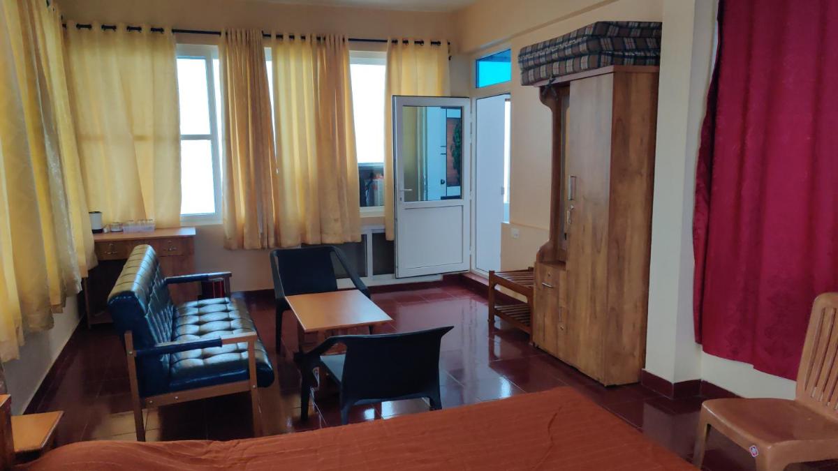 Mist Valley-Valathoor - Housity