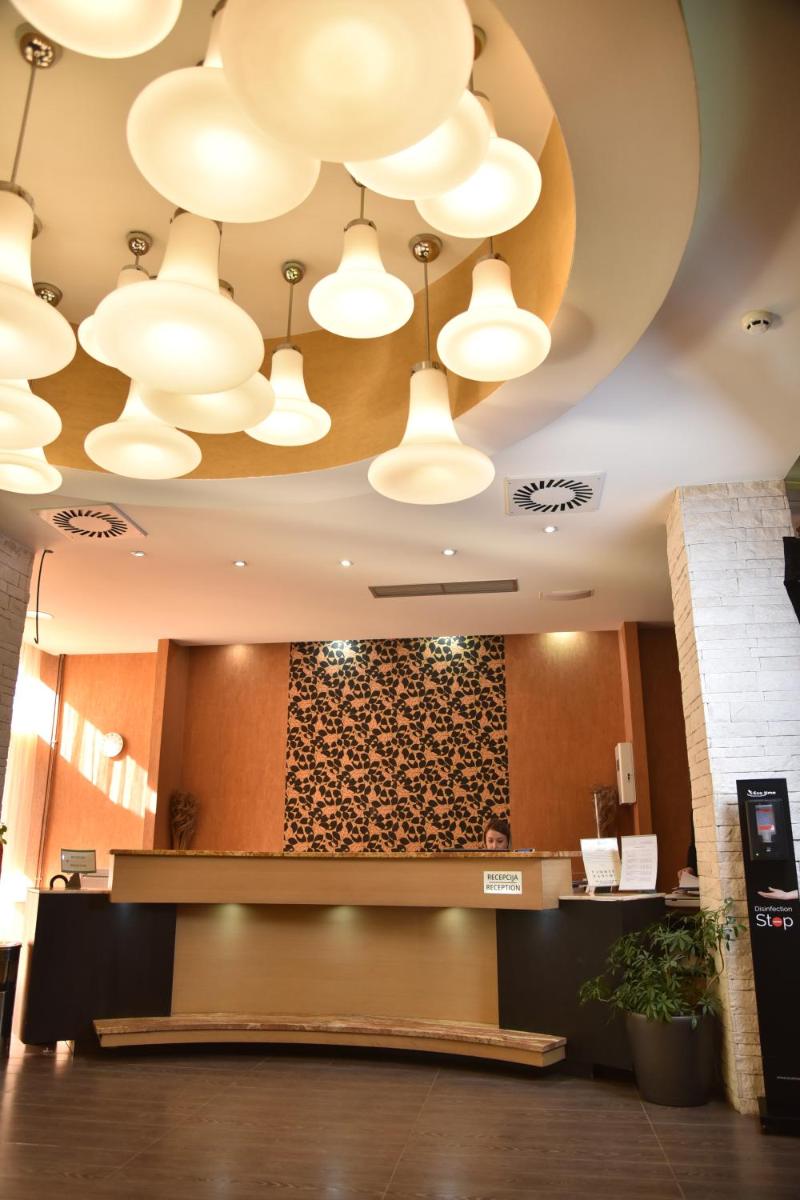 Hotel Park Ivanjica - Housity