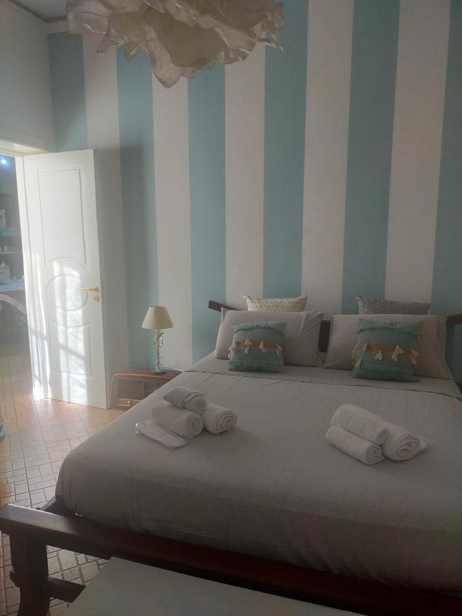 LunAzzurra - Housity