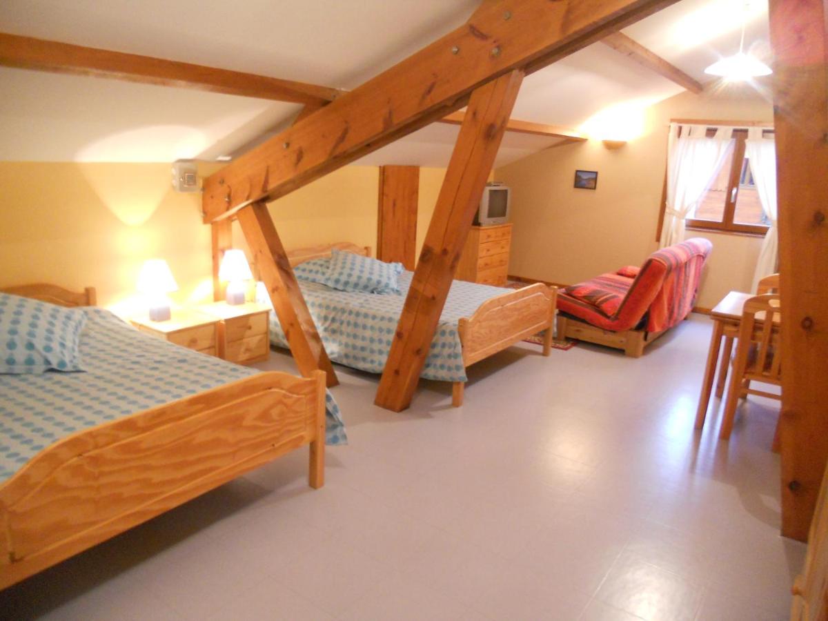 Auberge du Saut des Cuves - Housity