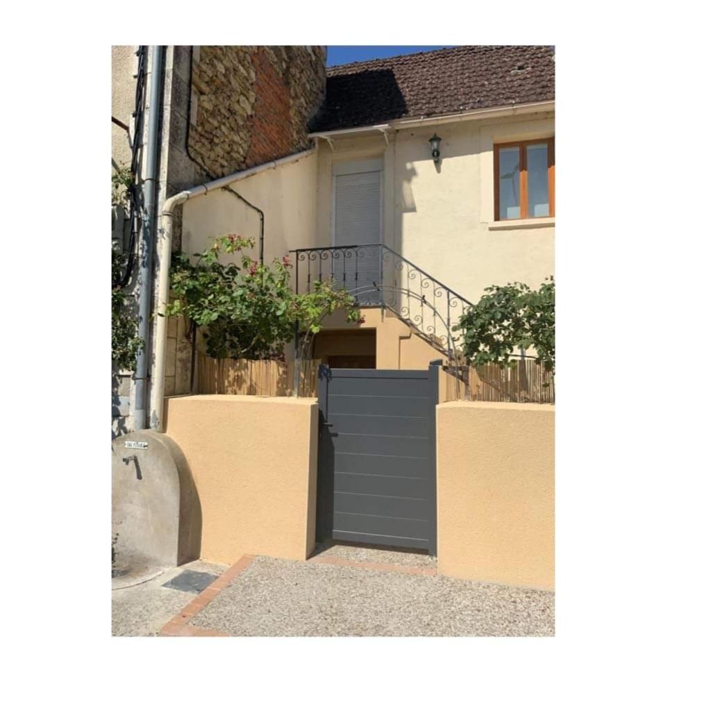 La Pte Maison 3 place Elie Lacoste - Housity