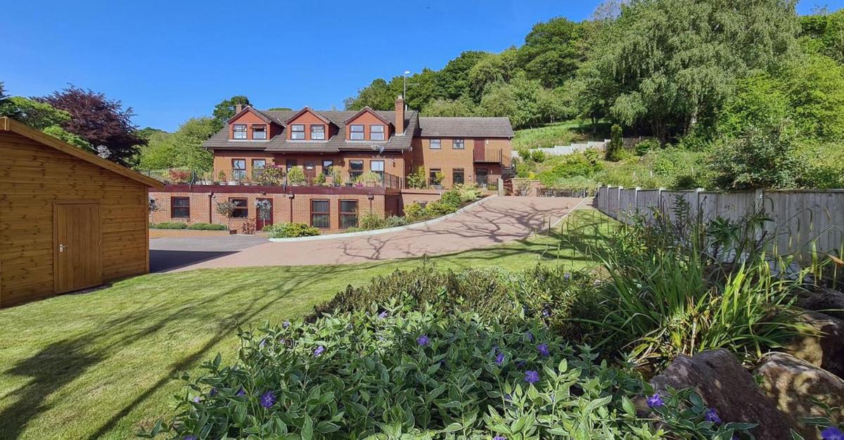 The Laurels B&B - Housity