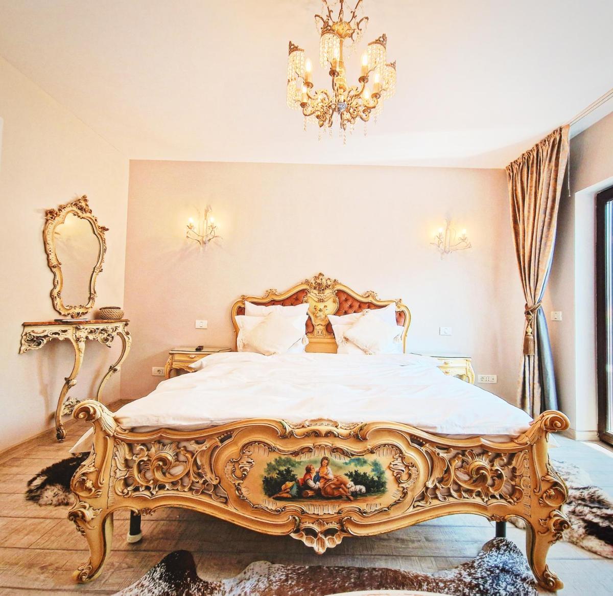 Amor Tirol Bușteni - Housity
