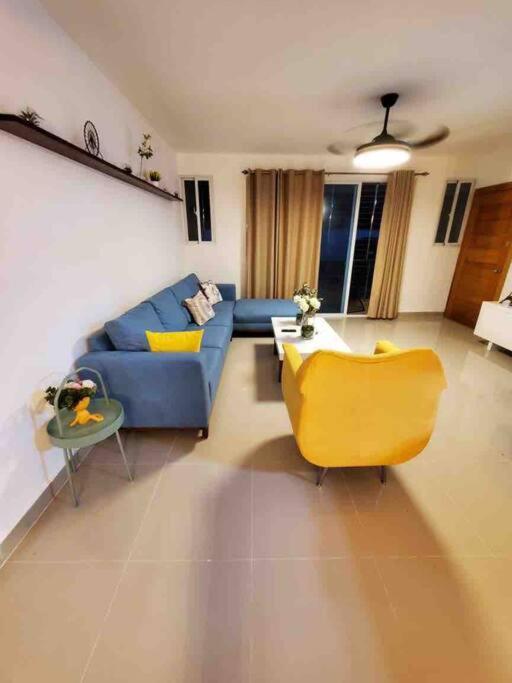 Suitetrails - Welcome to this quiet & lovely 3 bedroom condo..