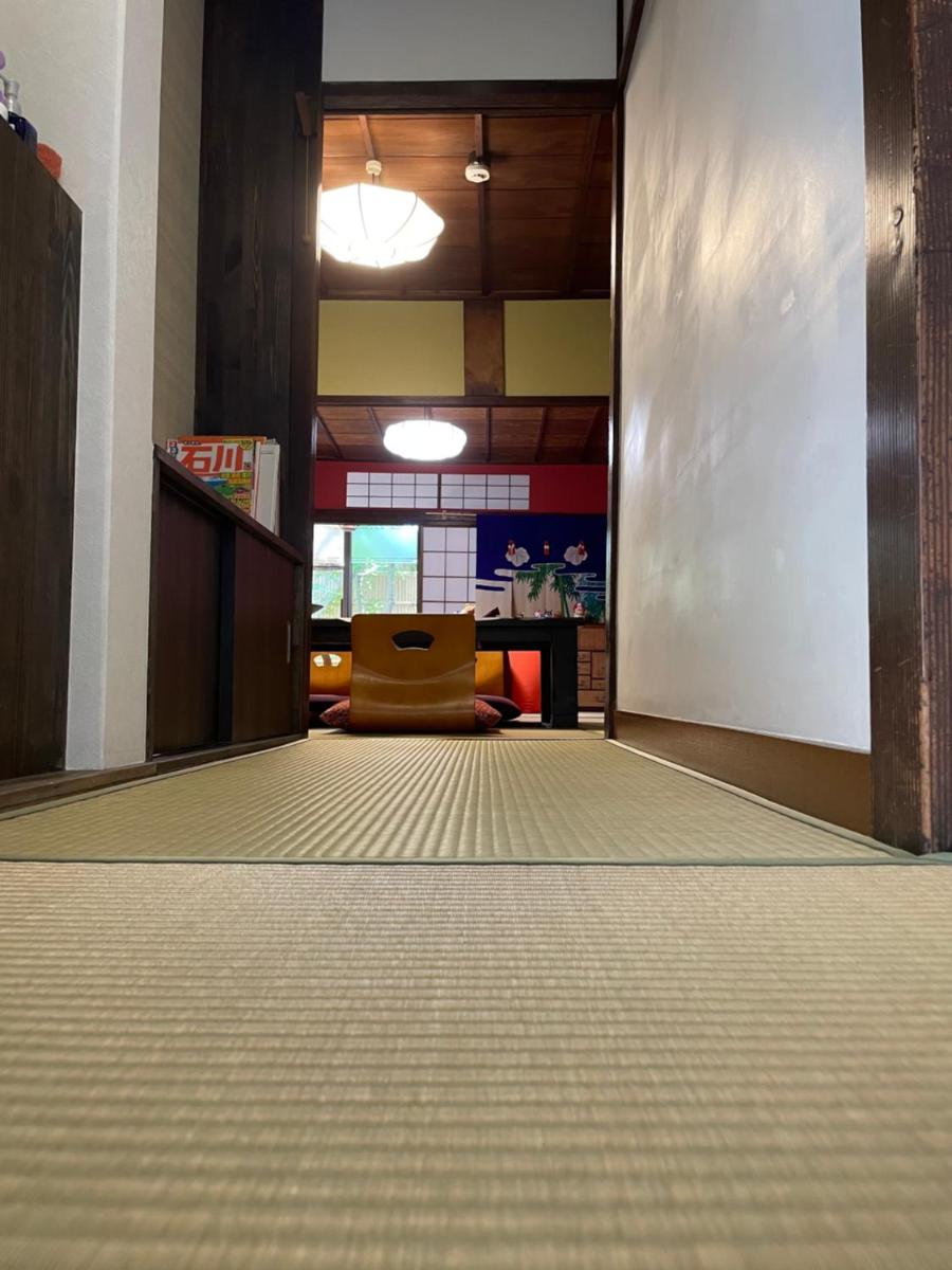むつわ柒 - Housity