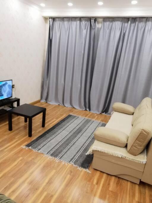 City Centre Entire Apartment, Condo - Housity
