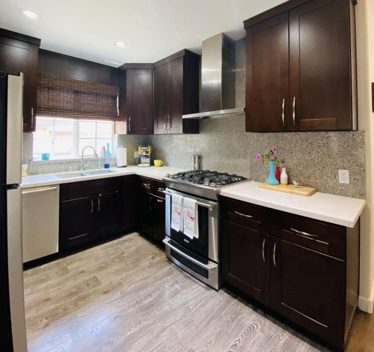 Gateway at Eagle Rock, LA- sleeps 6 - Housity