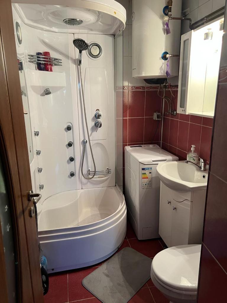 Sighet privat și central - Housity