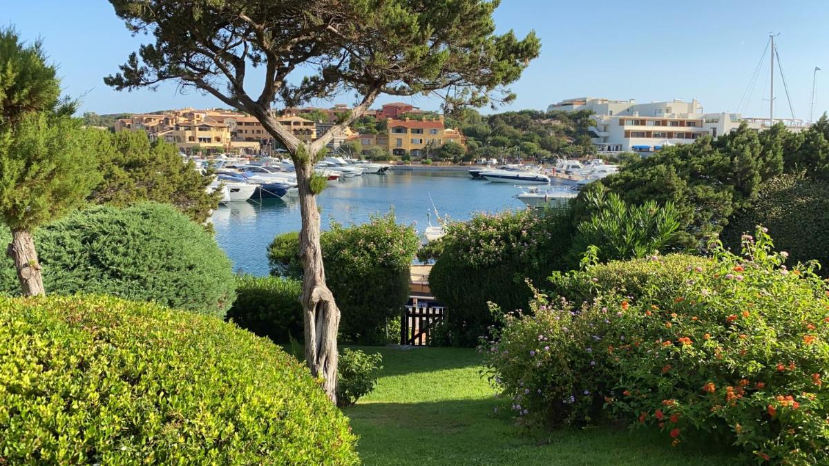 Beautiful House in the Heart of Porto Cervo - Housity