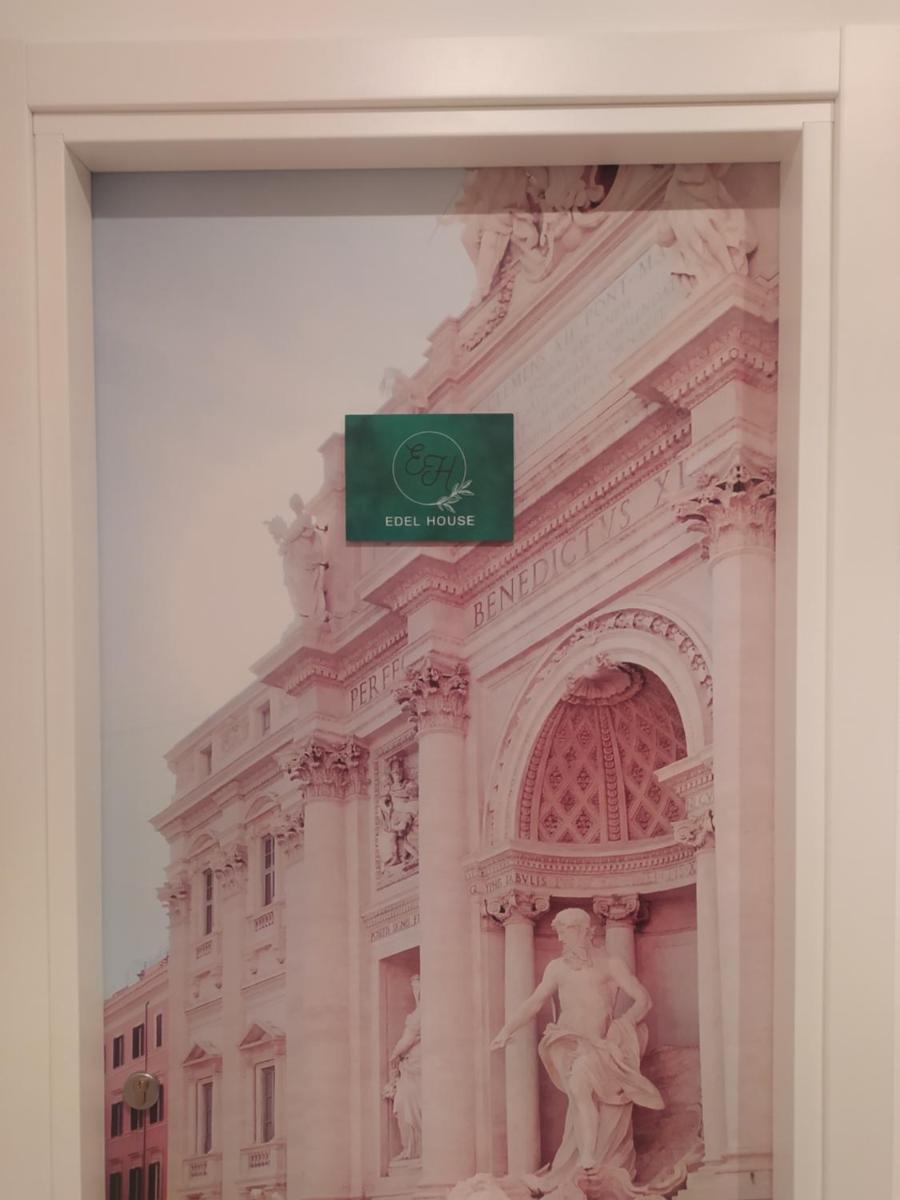 Edel House Ostia - Housity