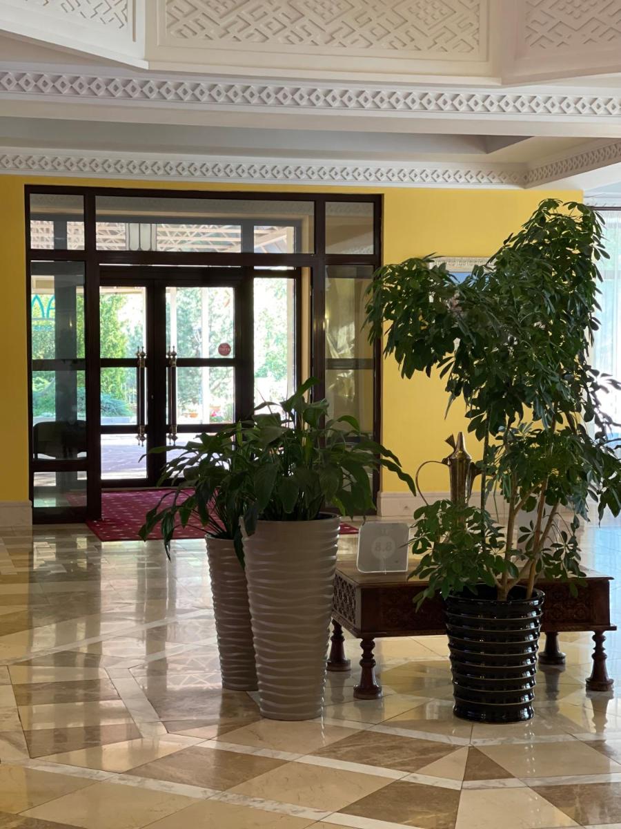 Samal Resort & SPA - Housity