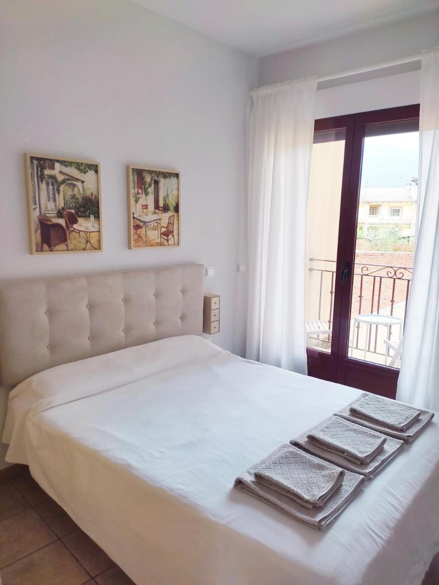 Gredosrentals - Apartamento Castillo - Housity